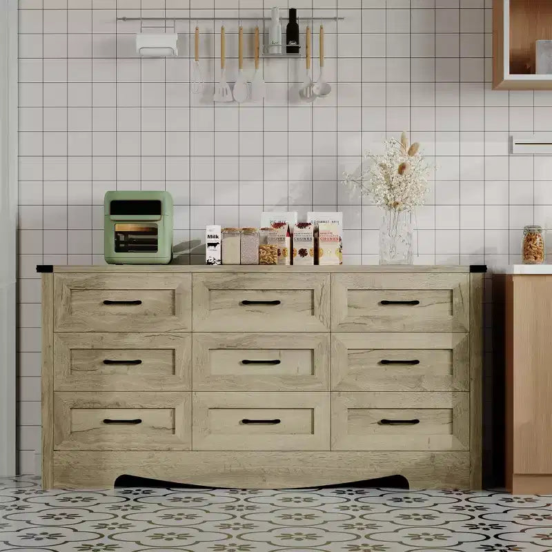 Commode à tiroirs, coffre en bois de style ferme moderne du milieu du siècle
