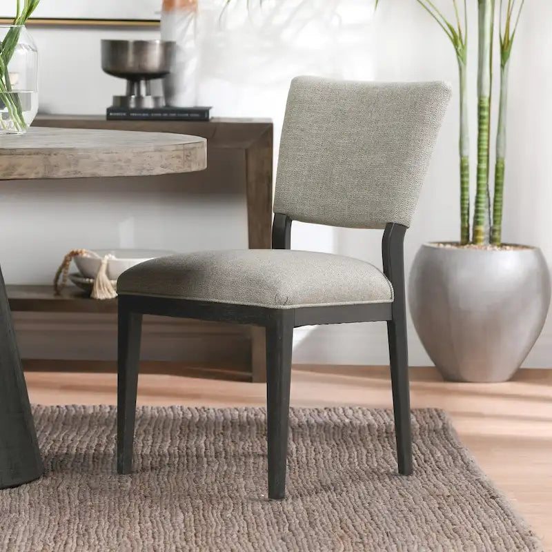 Chaise de salle à manger capitonnée